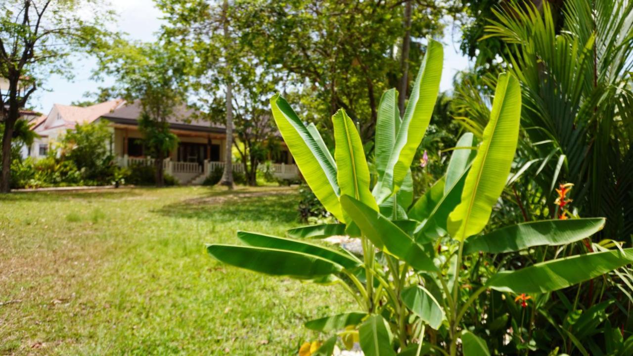 Treeya Lanta Hotel Koh Lanta Luaran gambar